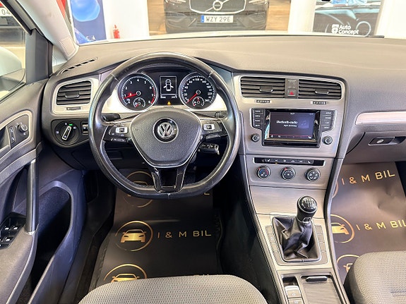 Volkswagen Golf VII 12 of 17