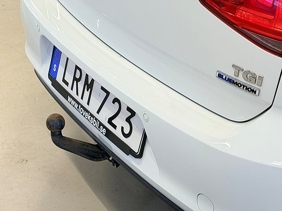 Volkswagen Golf VII 6 of 17