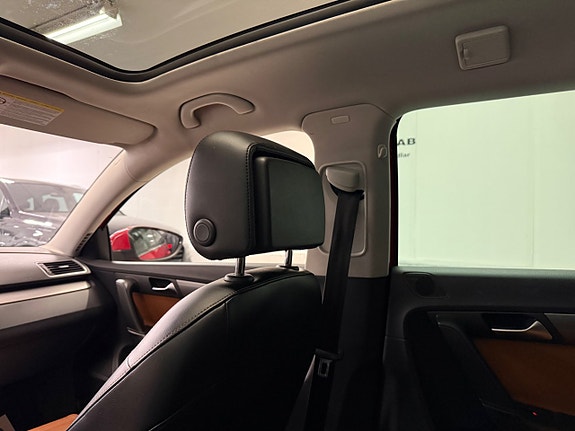 Volkswagen Passat 23 of 23