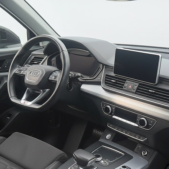 Audi Q5 5 of 5