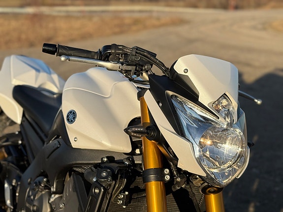 Yamaha FZ8-N # ABS - Ensitskuts