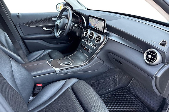 Mercedes-Benz GLC200 d 16 of 29