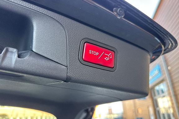 Mercedes-Benz GLC200 d 27 of 29