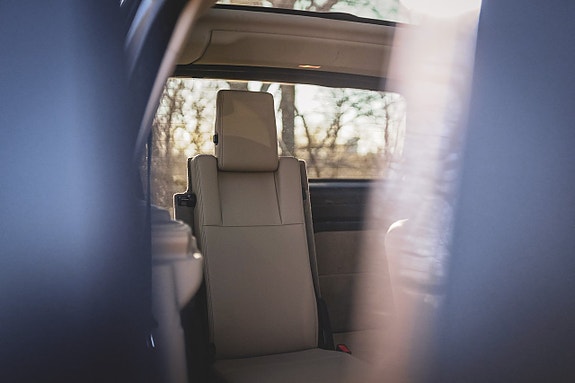 Land Rover Discovery 4 27 of 30