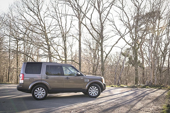 Land Rover Discovery 4 6 of 30