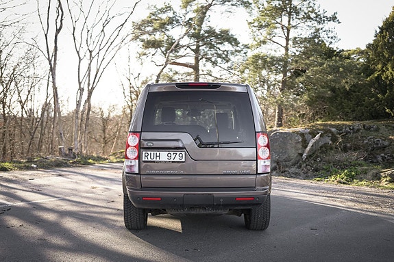 Land Rover Discovery 4 5 of 5