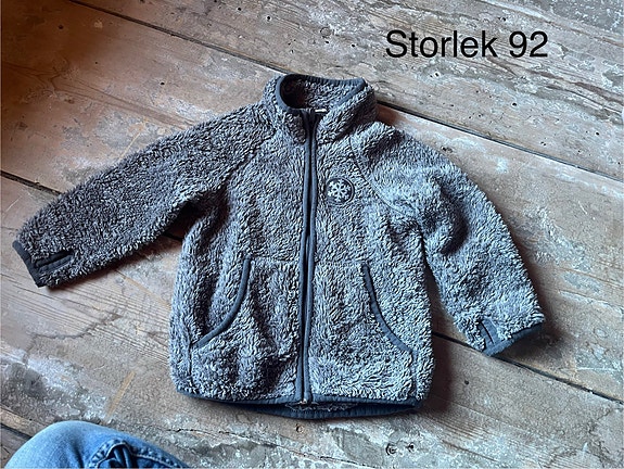 Product image 16 of 48