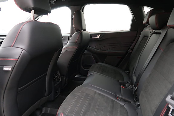 Ford Kuga 4 of 5