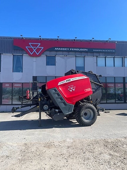 Massey Ferguson RB 4180V