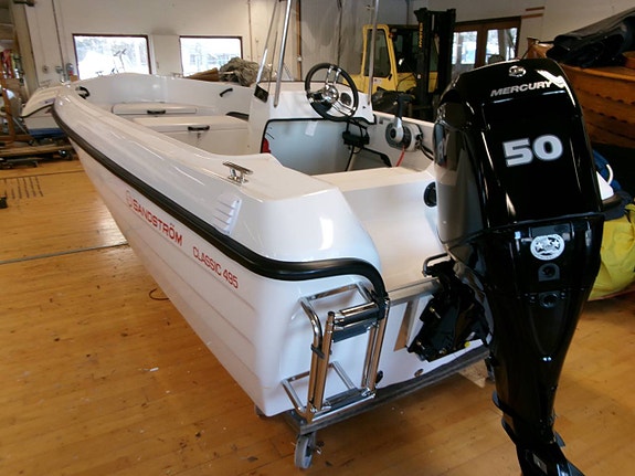 Sandström 495 Classic styrpulpet m 50Hk Mercury - NY