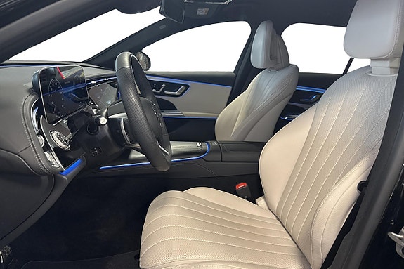 Mercedes-Benz E300 de 8 of 14