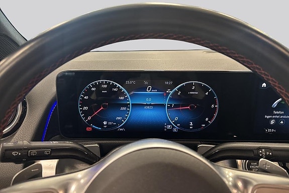 Mercedes-Benz GLB200 d 10 of 19
