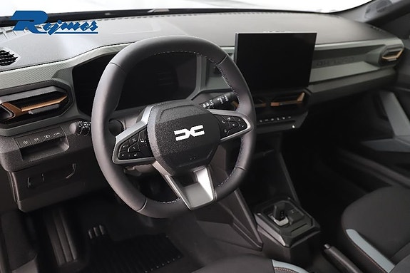 Dacia Duster 2 of 17
