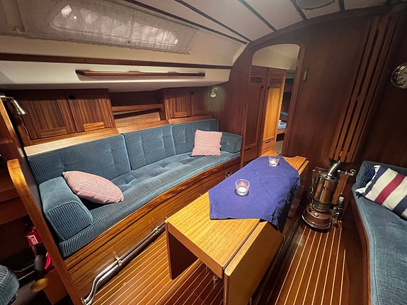 SWEDEN Yacht 340 7 of 12