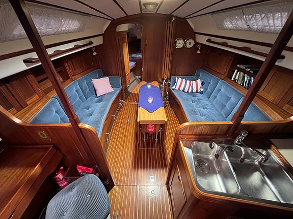 SWEDEN Yacht 340 6 of 12