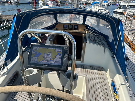 SWEDEN Yacht 340 4 of 12