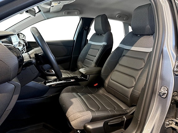 Citroen C4 X 4 of 5