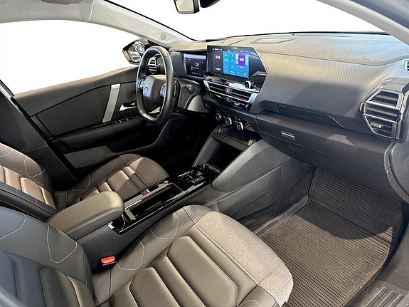 Citroen C4 X 14 of 18