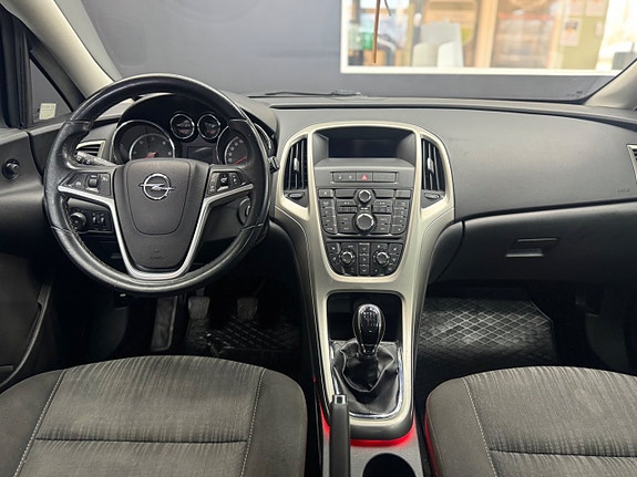 Opel Astra 6 of 10