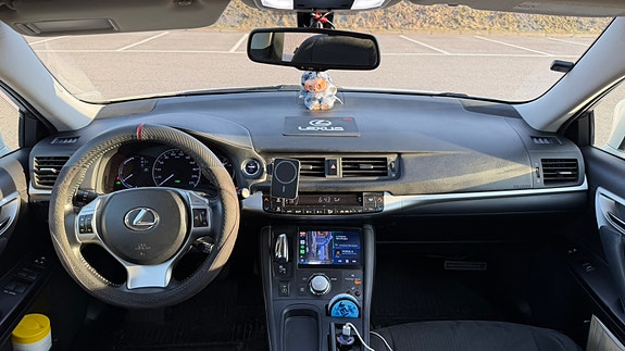 Lexus CT200h 6 of 11