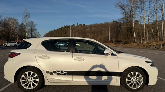 Lexus CT200h 5 of 11