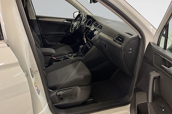 Volkswagen Tiguan Allspace 7 of 9