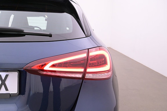 Mercedes-Benz A250 e 25 of 27