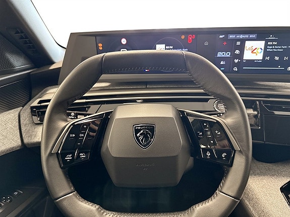 Peugeot 5008 8 of 16