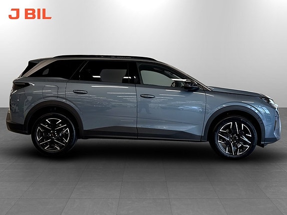 Peugeot 5008 14 of 16