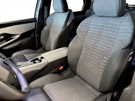Peugeot 5008 6 of 16