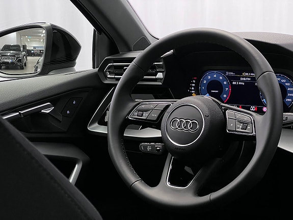 Audi A3 10 of 12