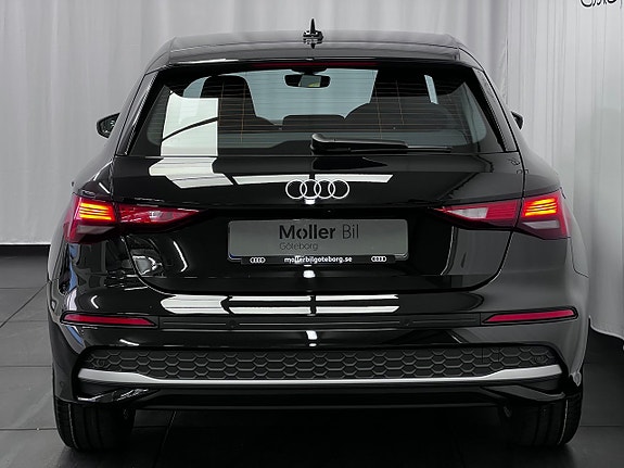 Audi A3 5 of 12