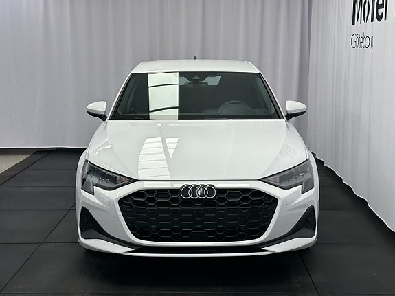 Audi A3 3 of 14