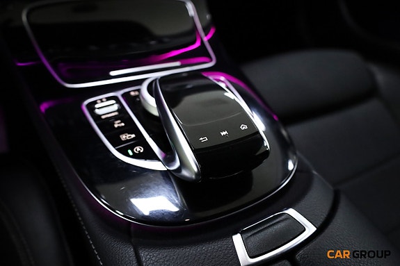 Mercedes-Benz E220 d 19 of 19