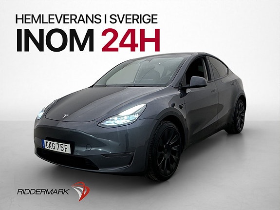 Tesla Model Y 4 of 30