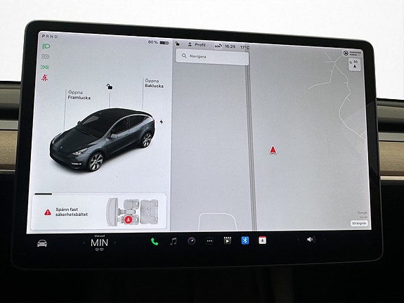 Tesla Model Y 14 of 30