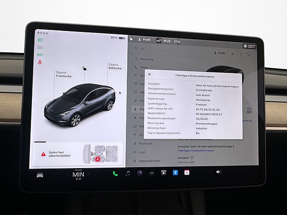 Tesla Model Y 21 of 30