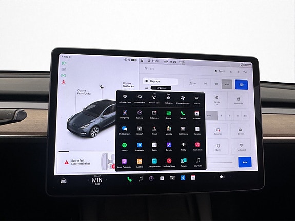 Tesla Model Y 18 of 30