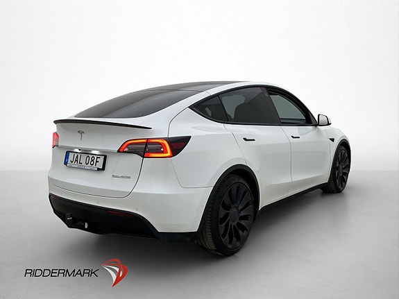 Tesla Model Y 5 of 5