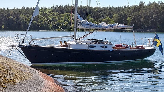 ALERION EXPRESS 28 — View photo 1
