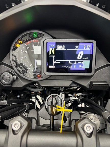 Kawasaki Versys 1100 S Tourer *Demo*Sommarkampanj* 7 of 9