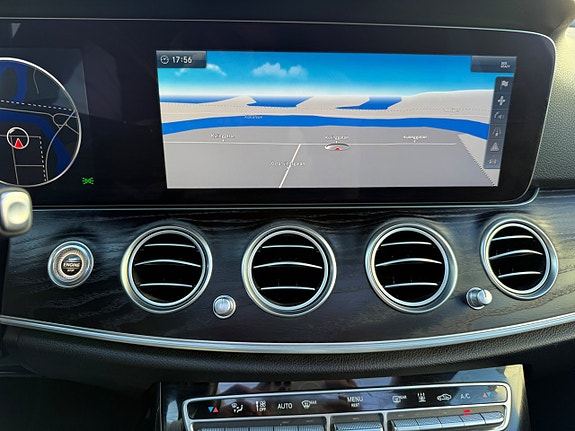 Mercedes-Benz E220 d 11 of 23