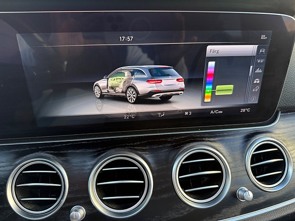 Mercedes-Benz E220 d 13 of 23