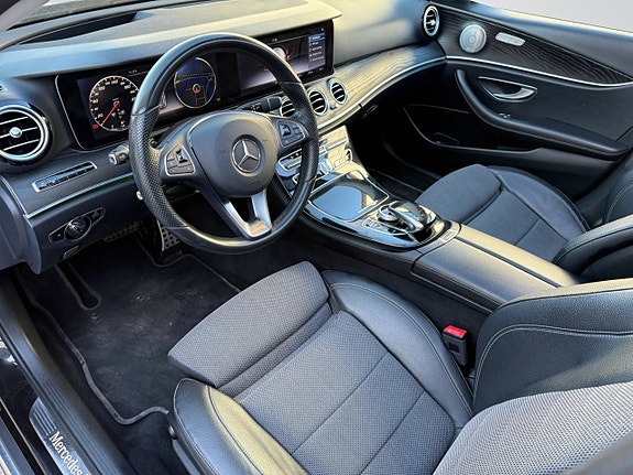 Mercedes-Benz E220 d 9 of 23