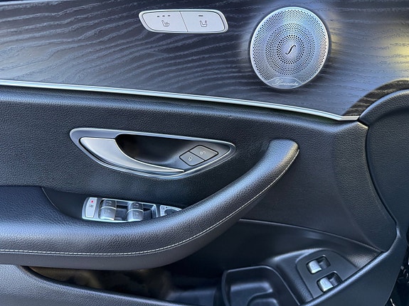 Mercedes-Benz E220 d 21 of 23