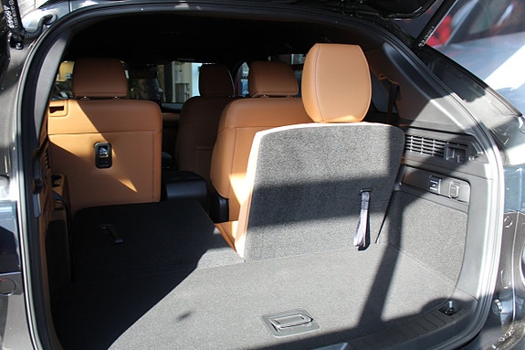 Mazda CX-80 12 of 14