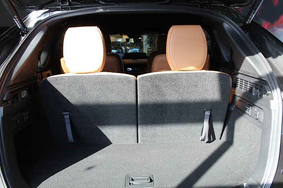 Mazda CX-80 11 of 14