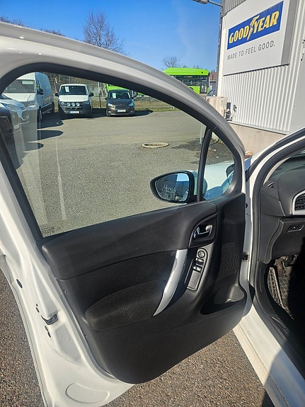 Citroen C3 7 of 18