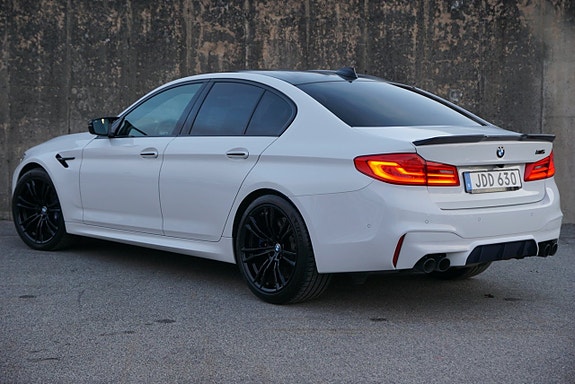 BMW M5 5 of 5