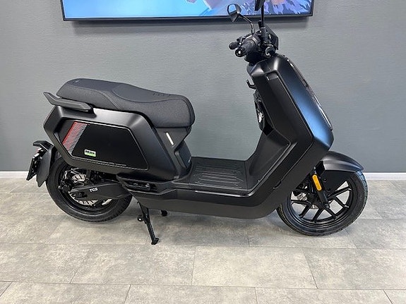 NIU NqiX Mattsvart Senaste NIU modellen!